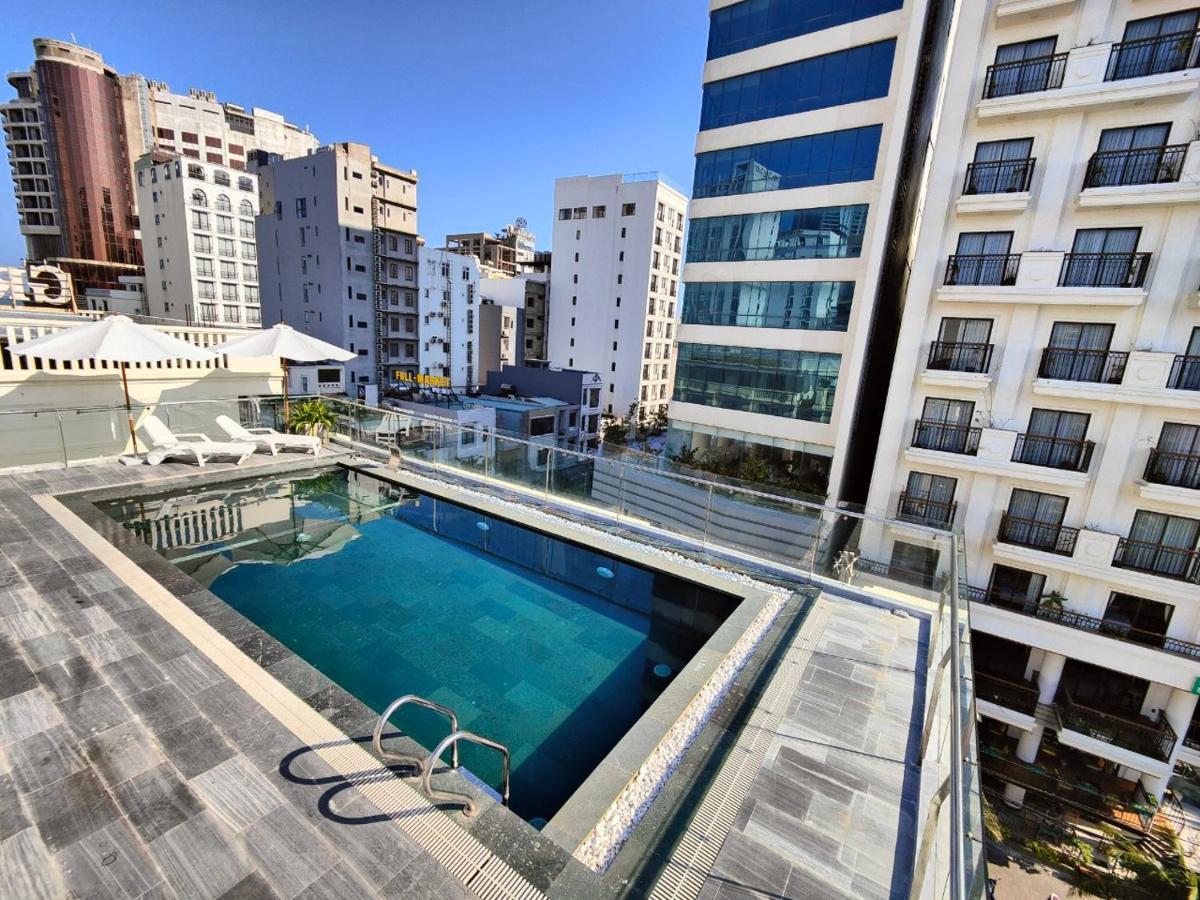 Grand Sea View Hotel & Spa Дананг Экстерьер фото