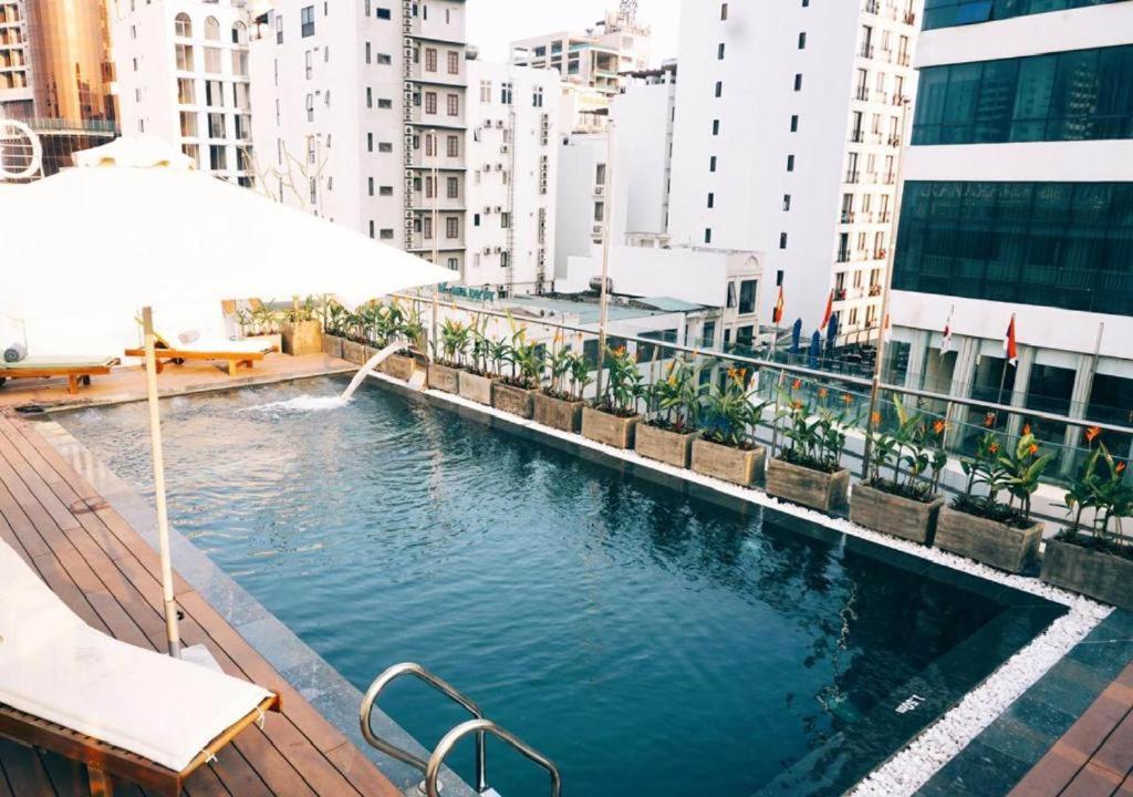 Grand Sea View Hotel & Spa Дананг Экстерьер фото