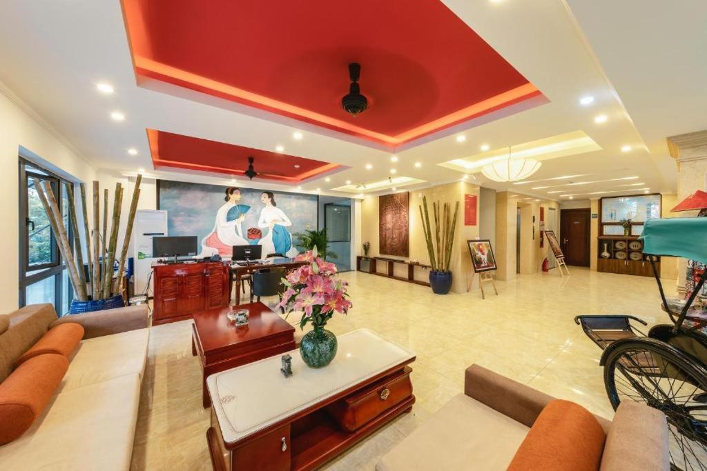 Grand Sea View Hotel & Spa Дананг Экстерьер фото