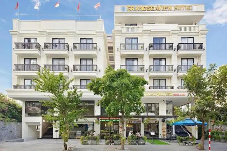 Grand Sea View Hotel & Spa Дананг Экстерьер фото